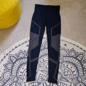 Geometric leggings